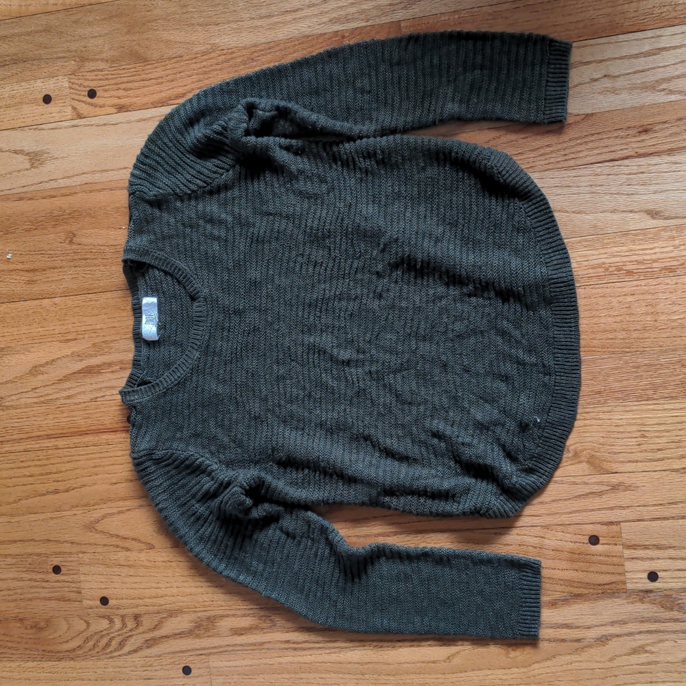 Women's sweater size medium Pinque dark green